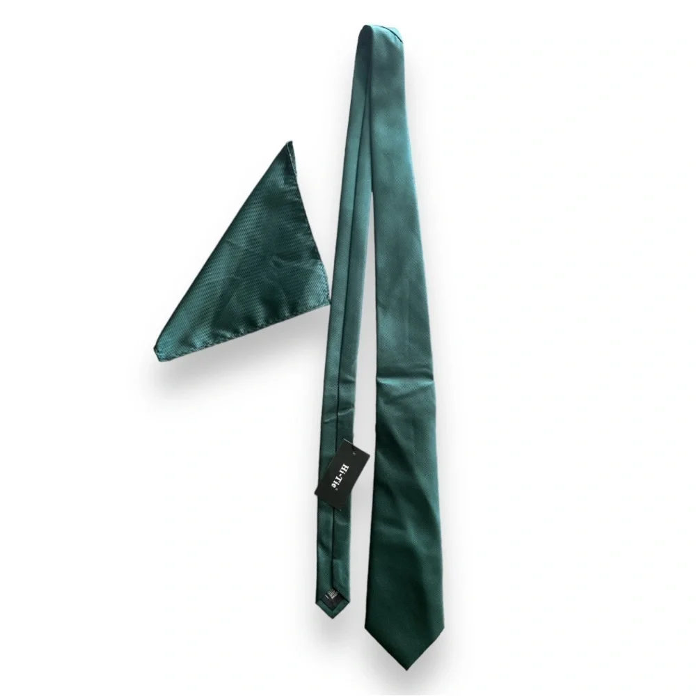 Hi-Tie Tie & Pocket Handkerchief